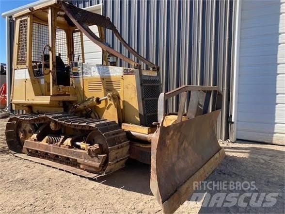 CAT D3C Bulldozer