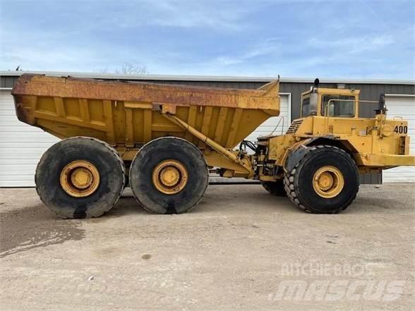 CAT D400 Dumper - Knickgelenk