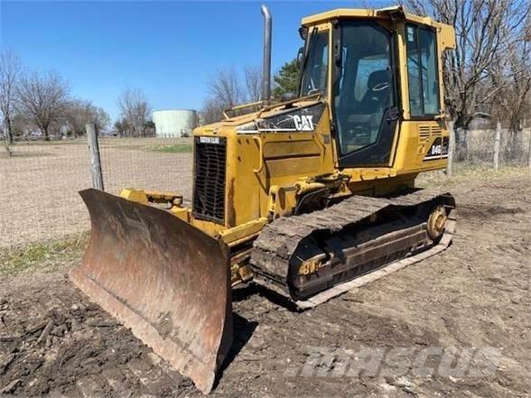 CAT D4G XL Bulldozer