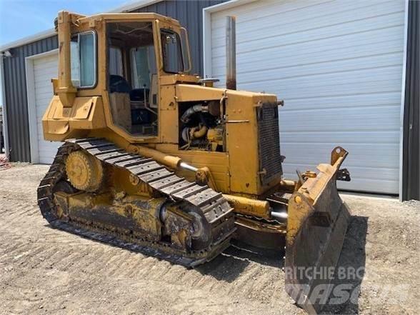 CAT D4H Bulldozer