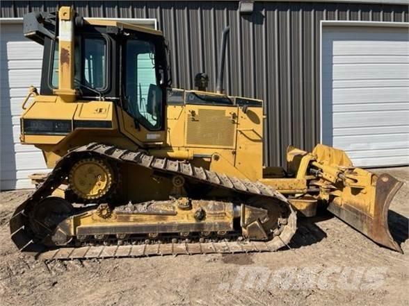 CAT D5M LGP Bulldozer