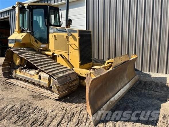 CAT D5M LGP Bulldozer