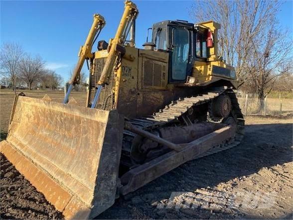 CAT D7H II Bulldozer