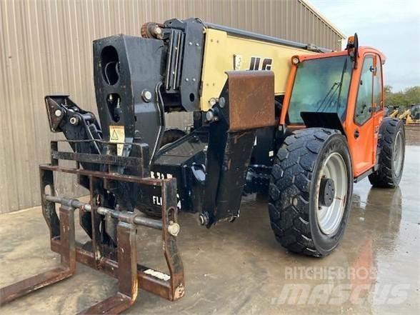 JLG 1055 Teleskoplader