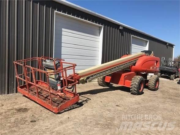 JLG 600S Teleskopbühnen