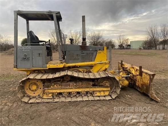 Komatsu D32P-1 Bulldozer