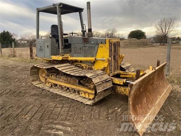 Komatsu D32P-1 Bulldozer