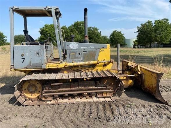 Komatsu D32P-1 Bulldozer