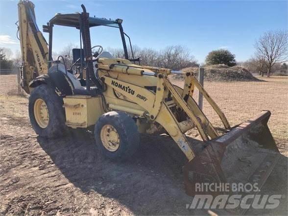 Komatsu WB140 Baggerlader