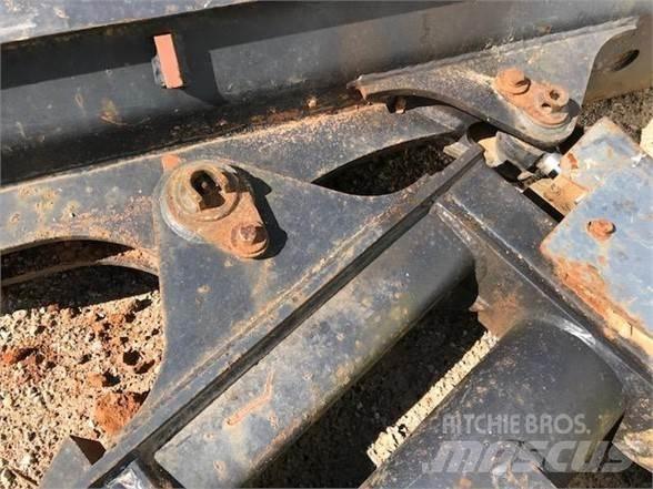 Kubota  Planierschilder/Scharen