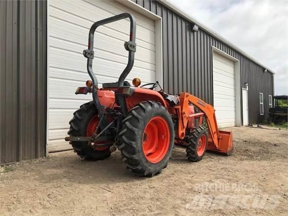 Kubota L3200 Traktoren