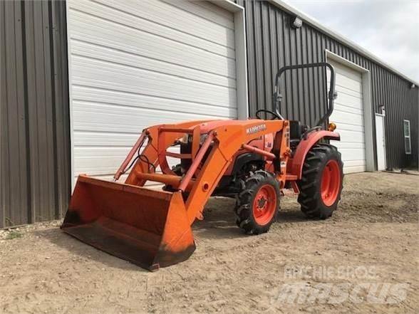 Kubota L3200 Traktoren
