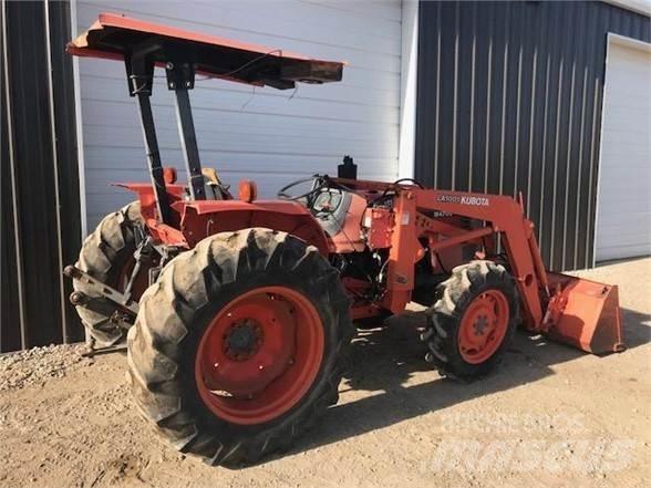Kubota M4700 Traktoren