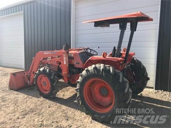 Kubota M4700 Traktoren