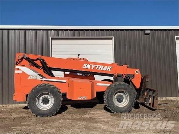 SkyTrak 10042 Teleskoplader