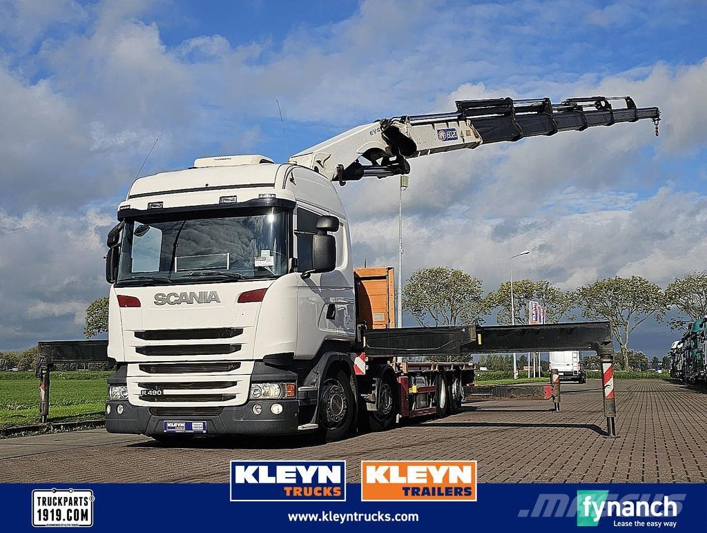 Scania R490 Pritschenwagen/Pritschenwagen mit Seitenklappe