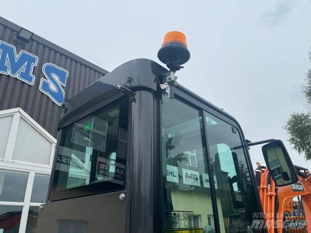 Develon DX 35 Z-7 Minibagger < 7t