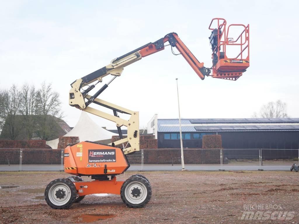 JLG 340 AJ Gelenkteleskoparbeitsbühnen