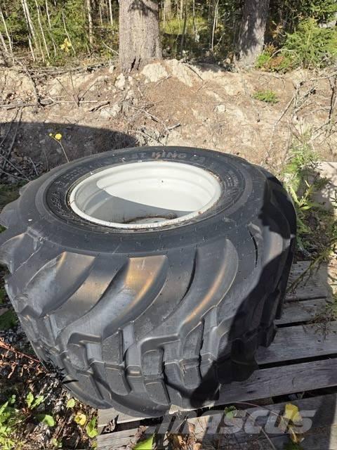 Sampo Rosenlew FR28 Forwarder