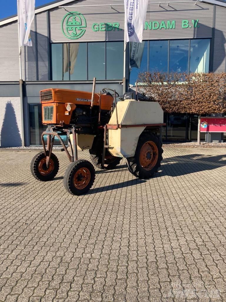 Universal 640V Traktoren