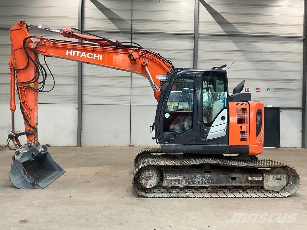 Hitachi ZX 135 US-6 Raupenbagger