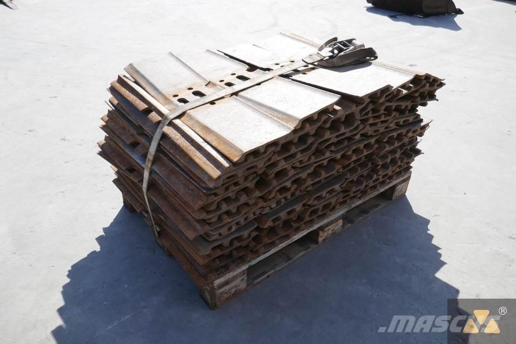 CAT 325 Trackshoes Reifen