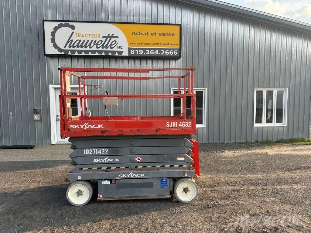 SkyJack SJ 4632 Scheren-Arbeitsbühnen
