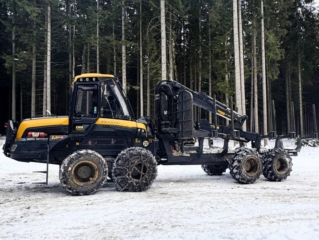 Ponsse Buffalo 8W Forwarder