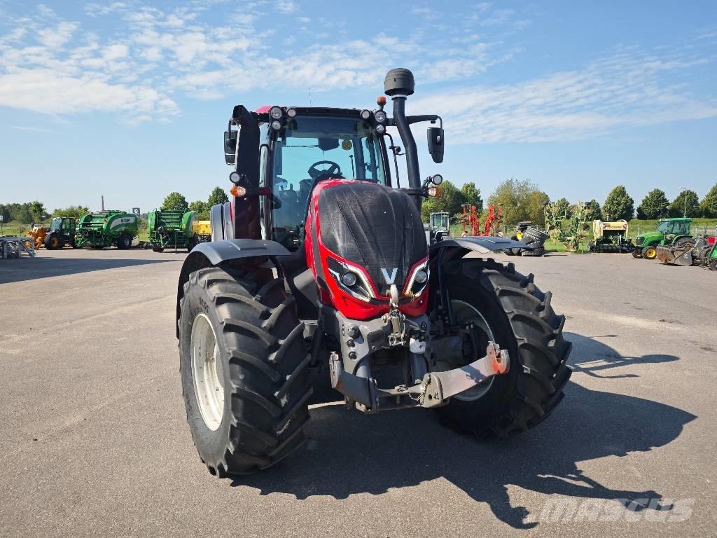 Valtra T 175 E Traktoren