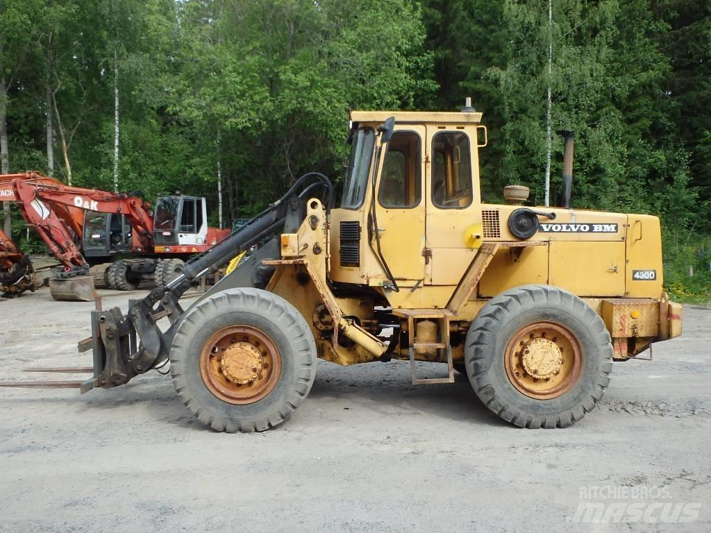 Volvo BM 4300 4x4 Radlader