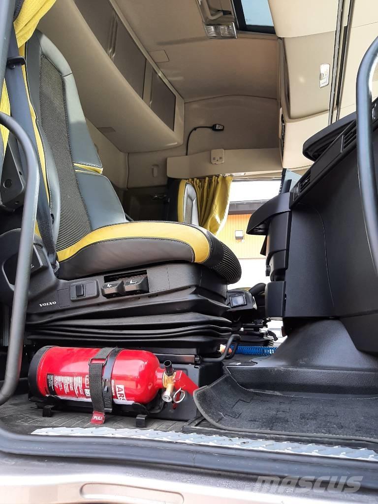 Volvo FH 16 Holztransporter