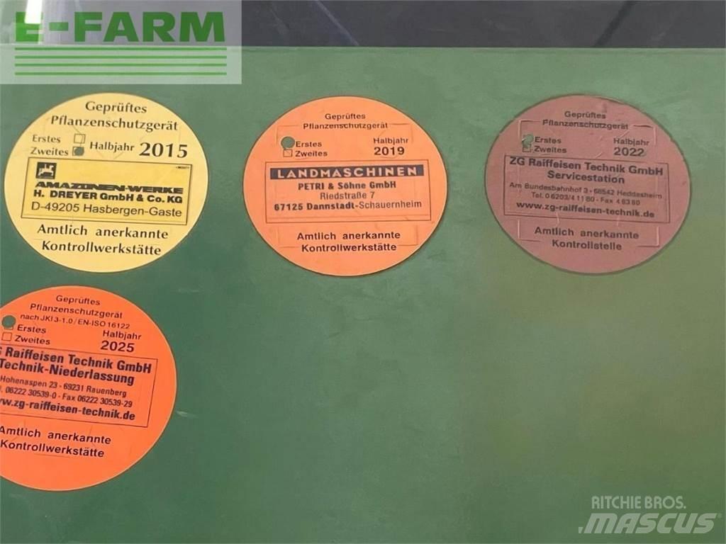 Amazone UX4200 Anhängespritzen
