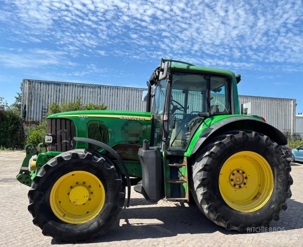 John Deere 6820 AQ Traktoren