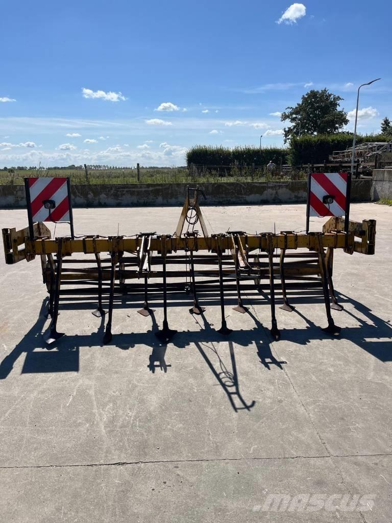 Rumptstad Cultivator Grubber