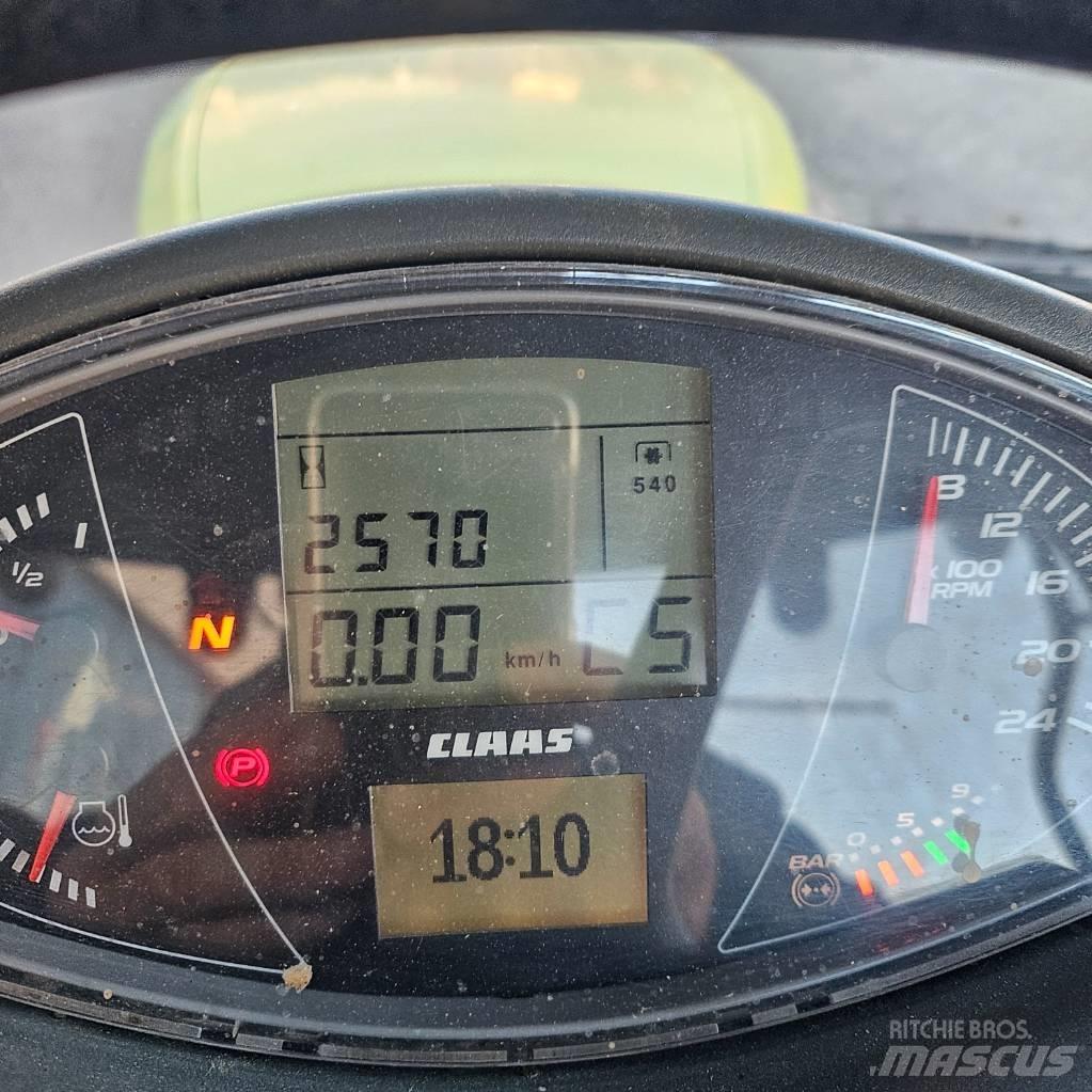 CLAAS Arion 550 Traktoren
