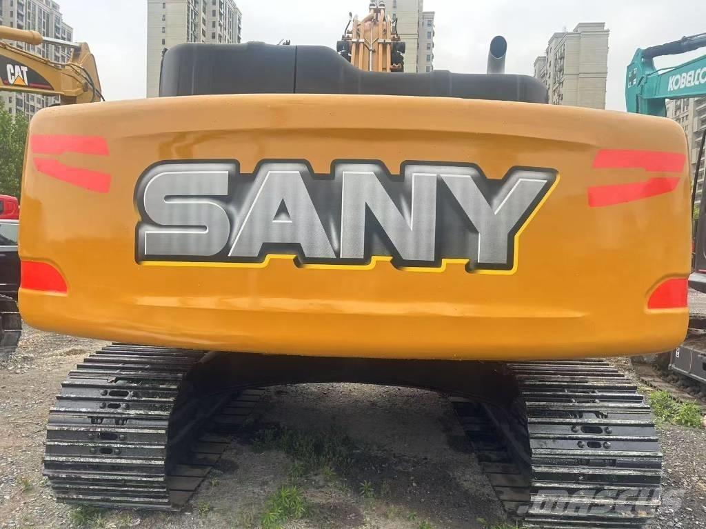 Sany 215c Midibagger  7t - 12t