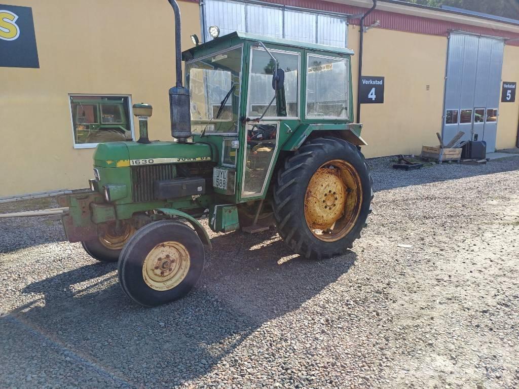 John Deere 1630 Traktoren