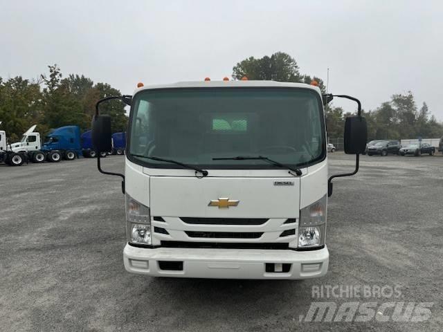Chevrolet LCF4500HD Pritschenwagen/Pritschenwagen mit Seitenklappe