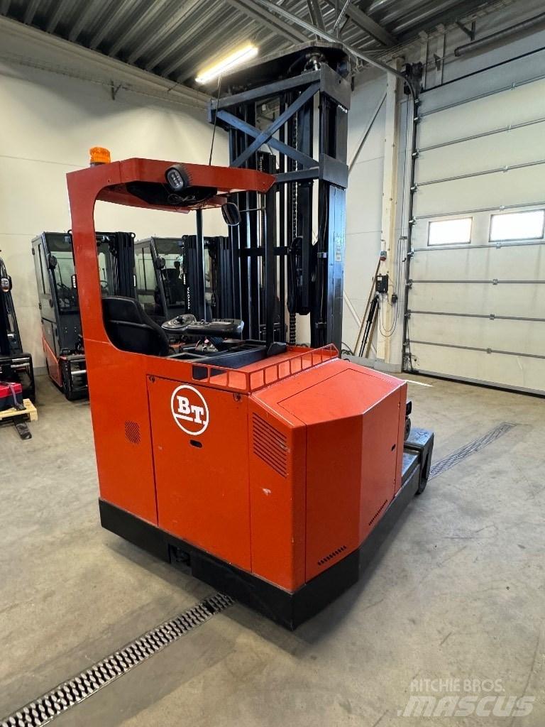 Toyota FRE270 Vierwegestapler