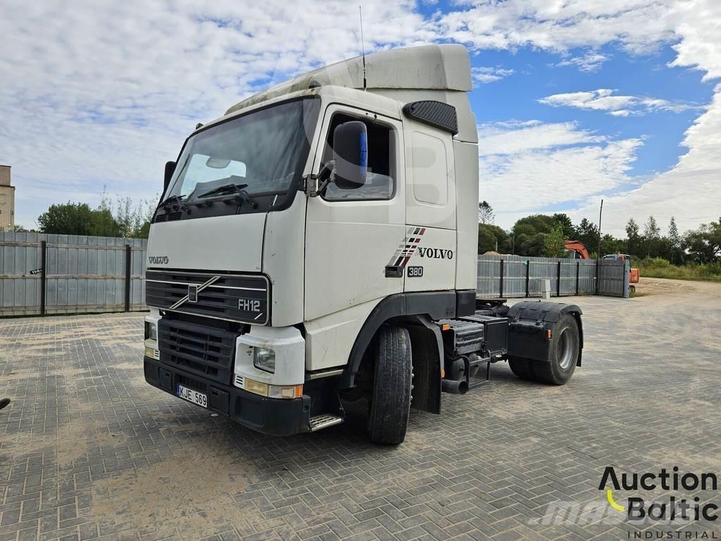 Volvo FH12 Sattelzugmaschinen