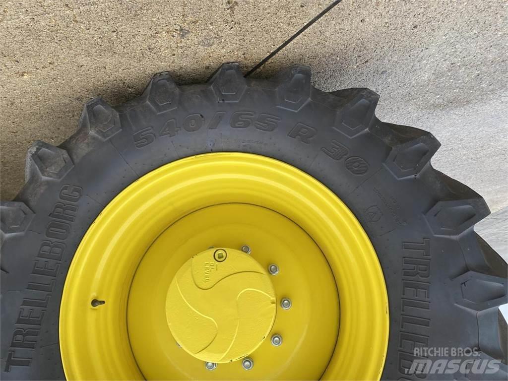John Deere 6R 155 Traktoren