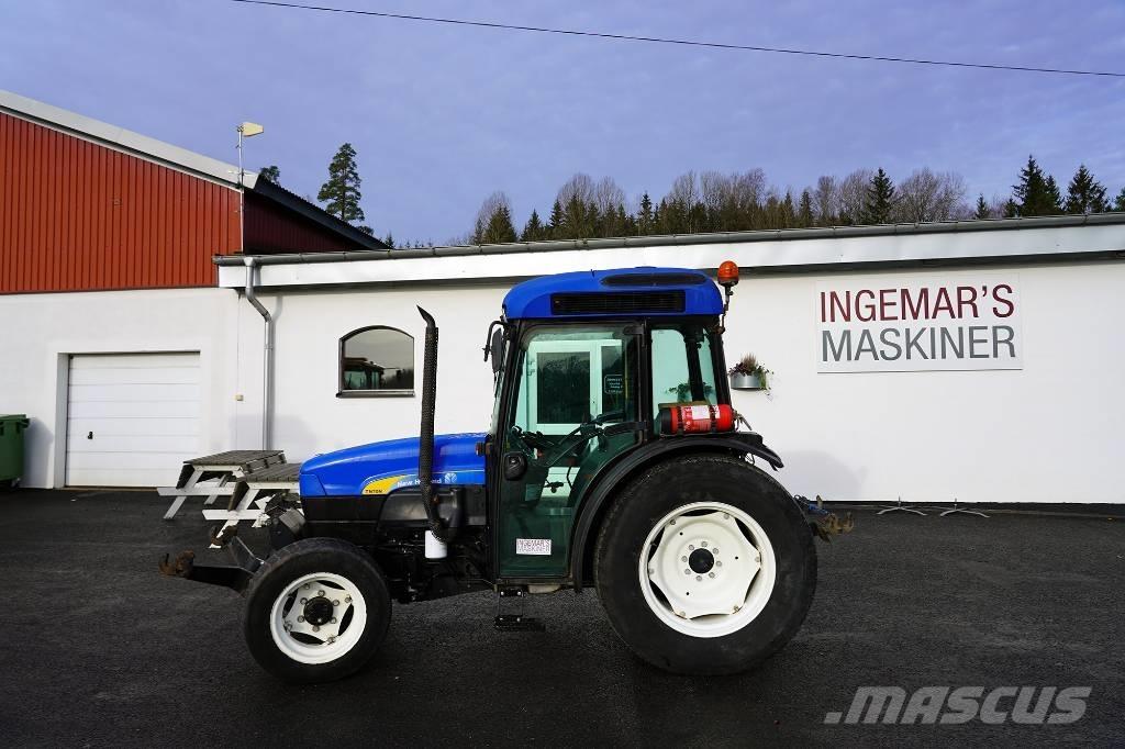 New Holland TN70NA Traktoren