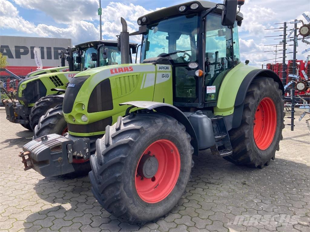 CLAAS Arion 640 Traktoren