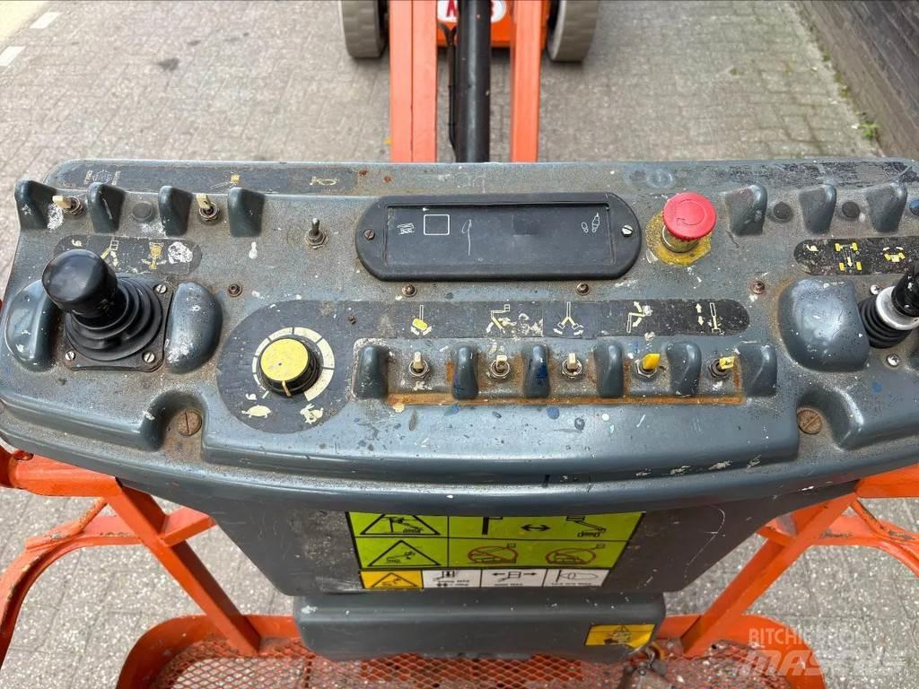 JLG E300AJP Gelenkteleskoparbeitsbühnen
