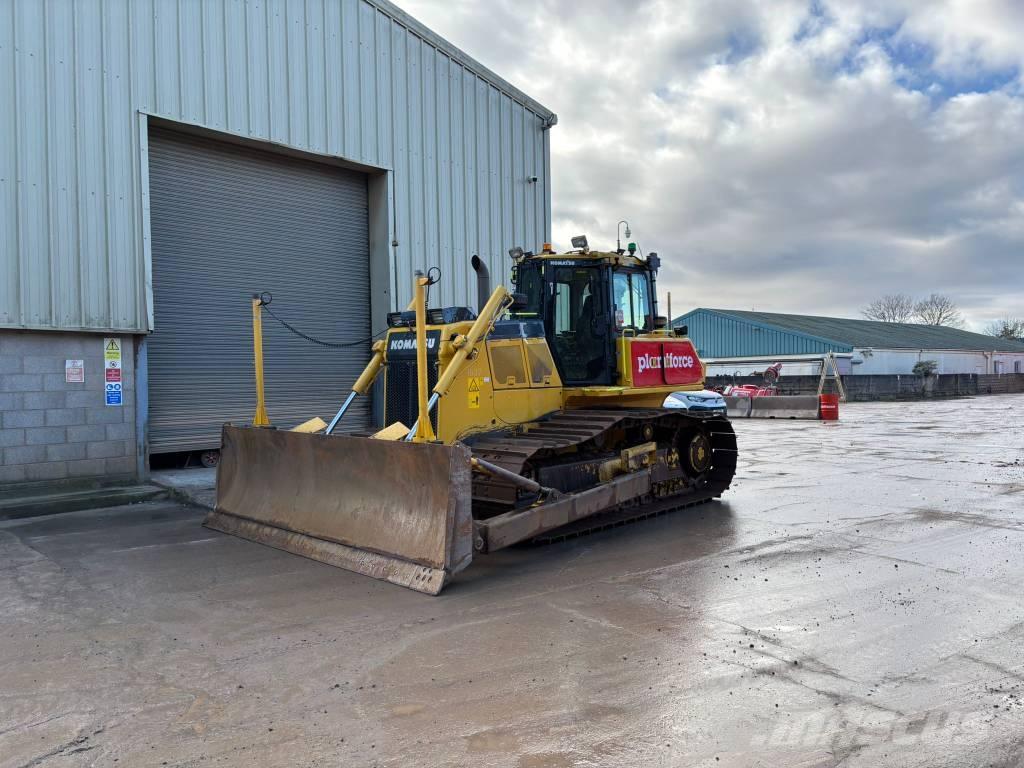 Komatsu D65PX-18E0 Bulldozer