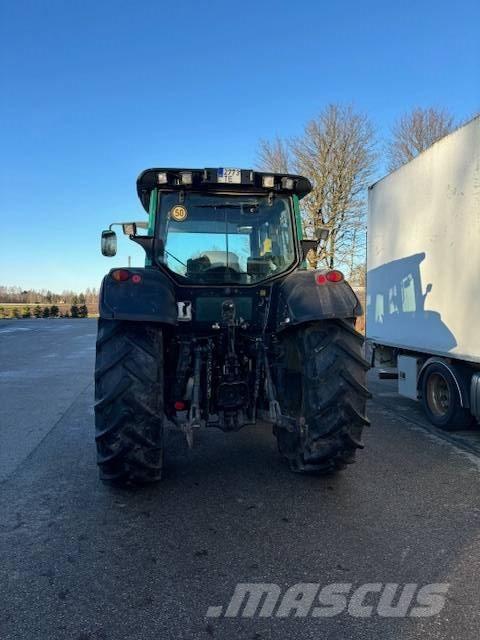 Valtra N111E Traktoren
