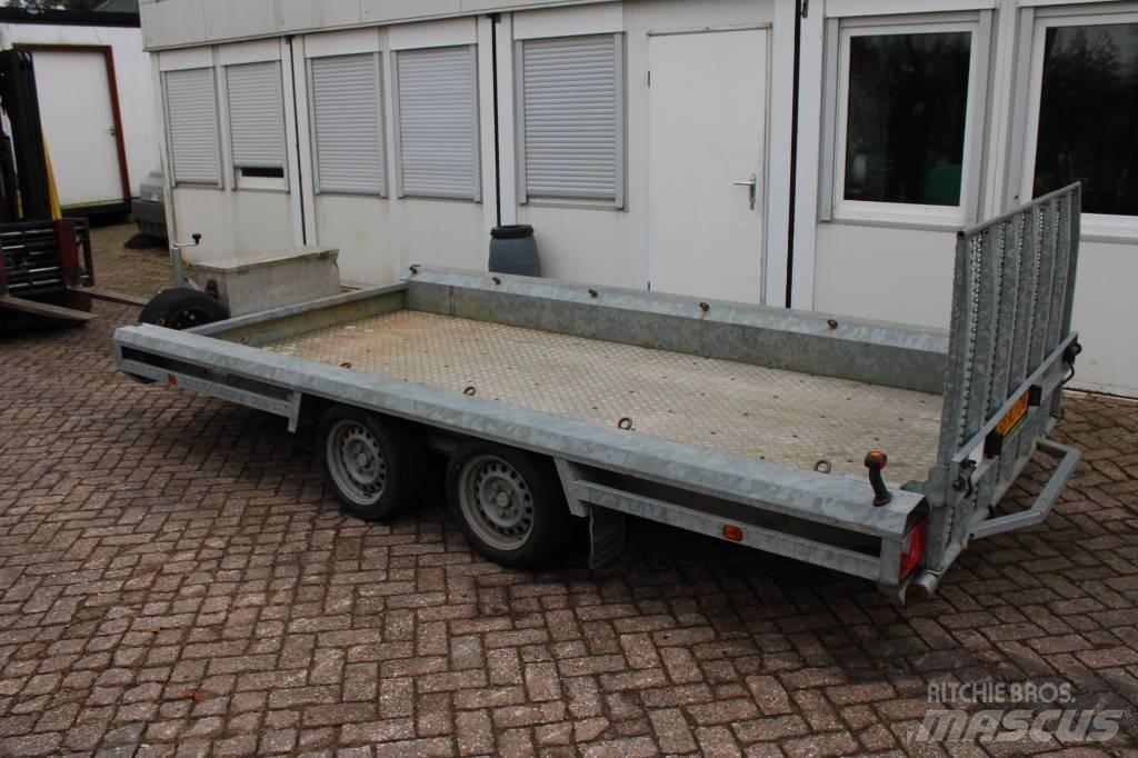 Hulco Terrax-2 Maschinetransporter