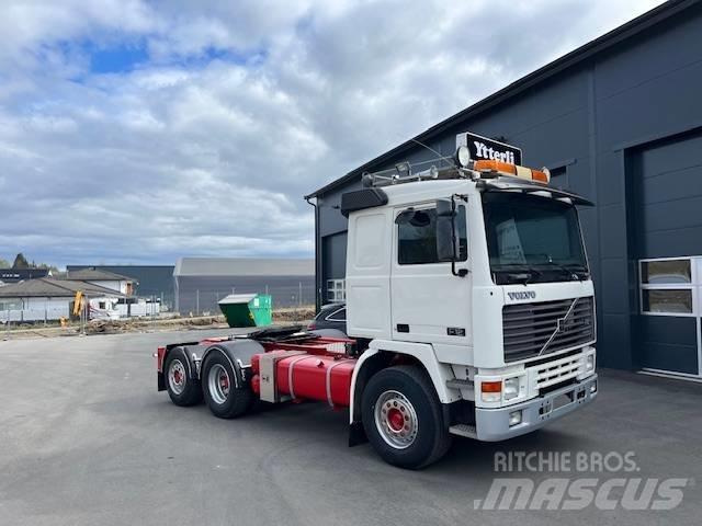 Volvo F 12 Sattelzugmaschinen