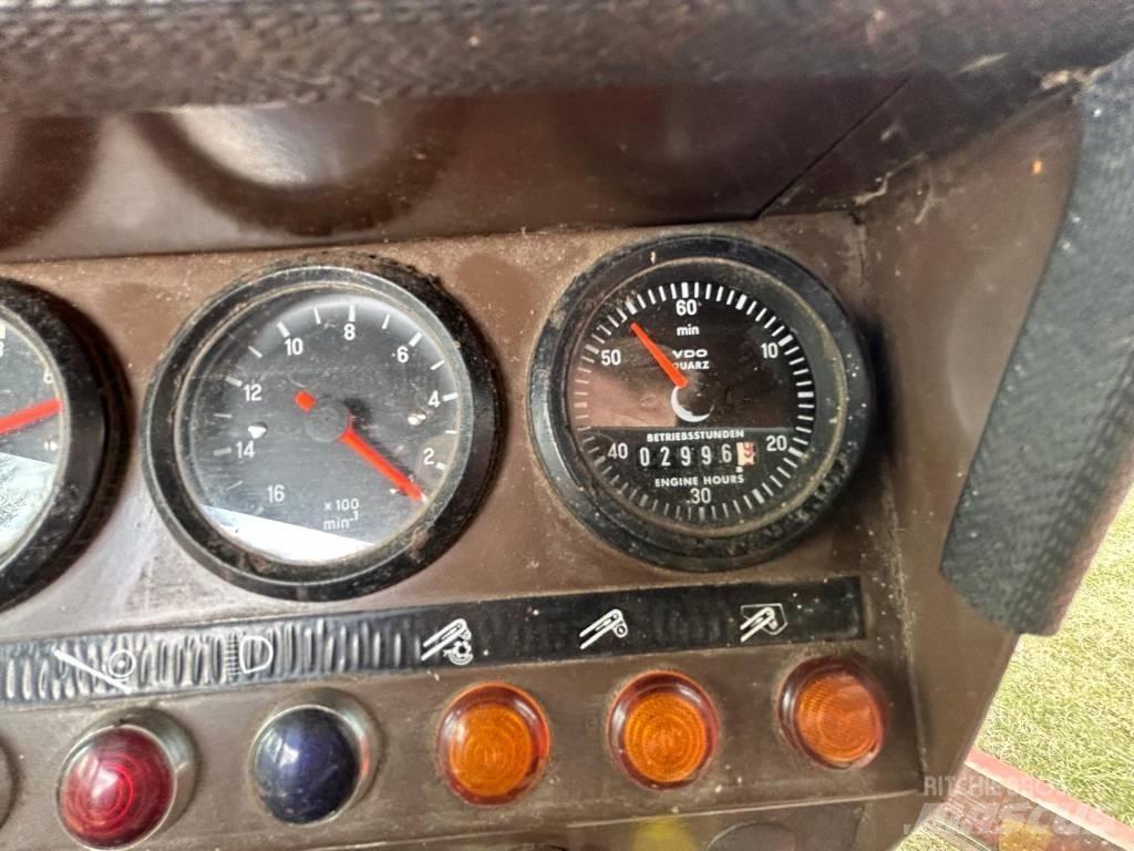 Dronningborg D4500 Mähdrescher