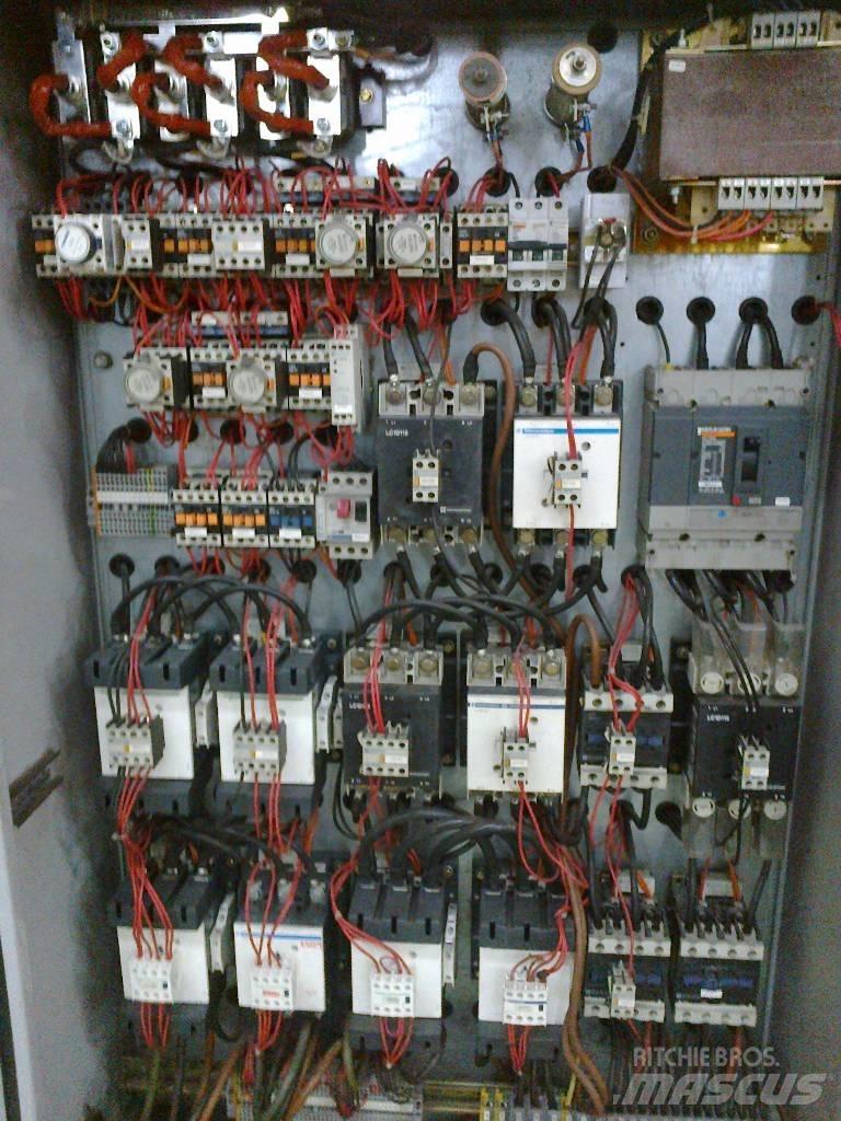 Potain MD 345 L12 Turmdrehkrane